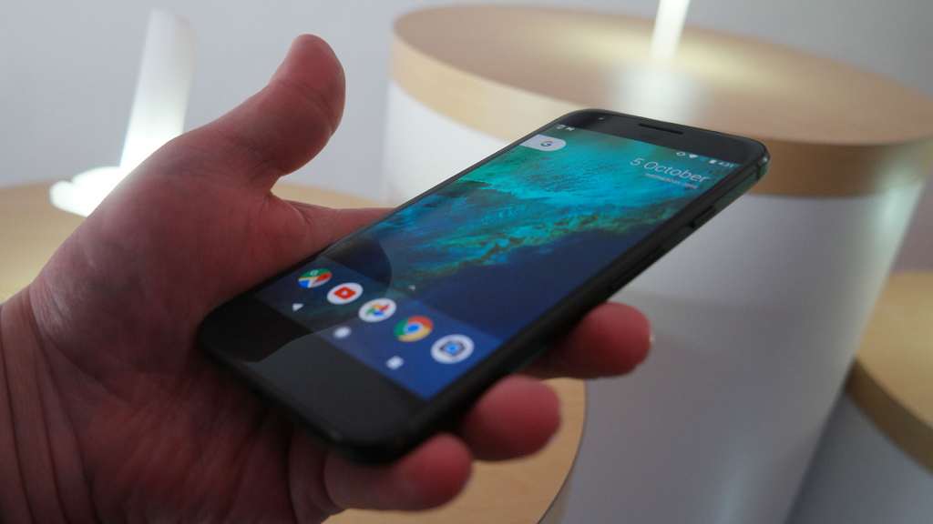 google-pixel-2016-hands-on-08