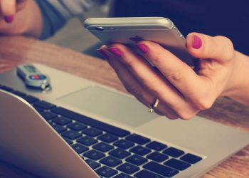 Scammers luring Aussies with fake bank texts