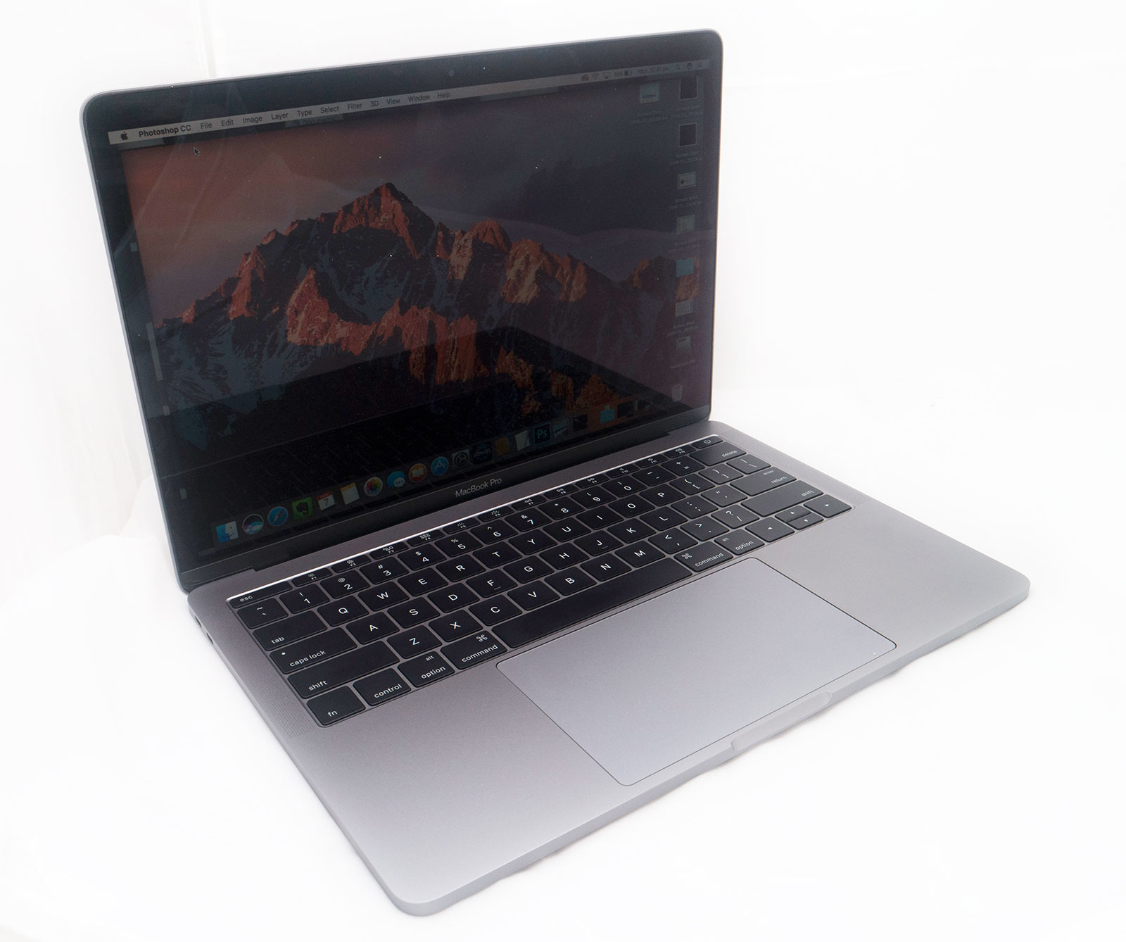 refurbished macbook laptops