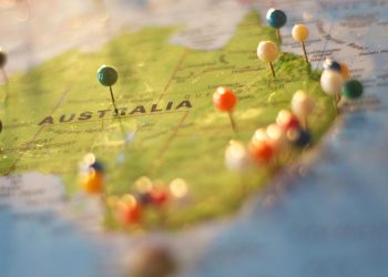 Survey says NT, QLD residents more likely to break phones