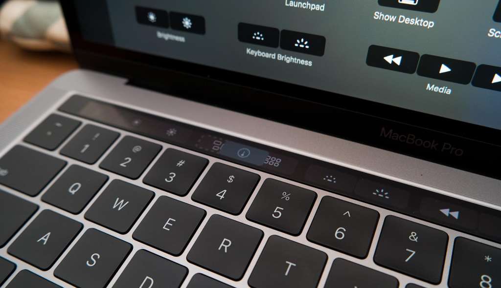 apple-macbook-pro-touchbar-review-2016-19