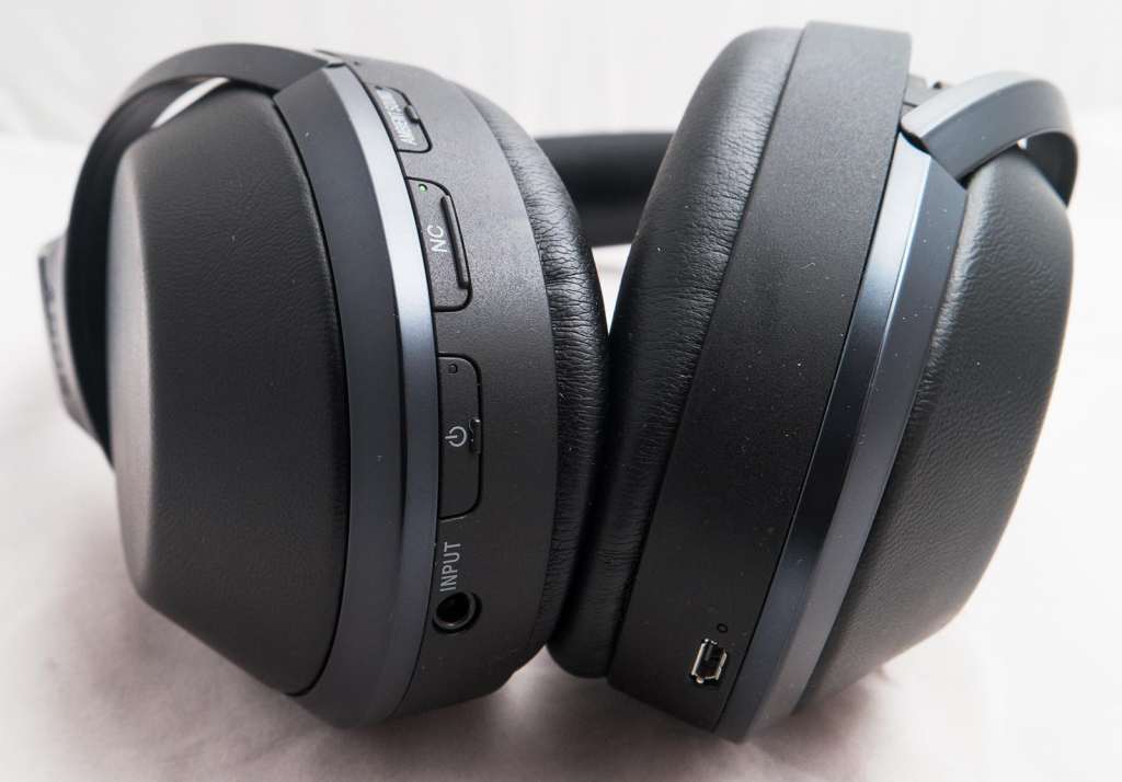 sony-mdr-1000x-headphone-review-2016-05