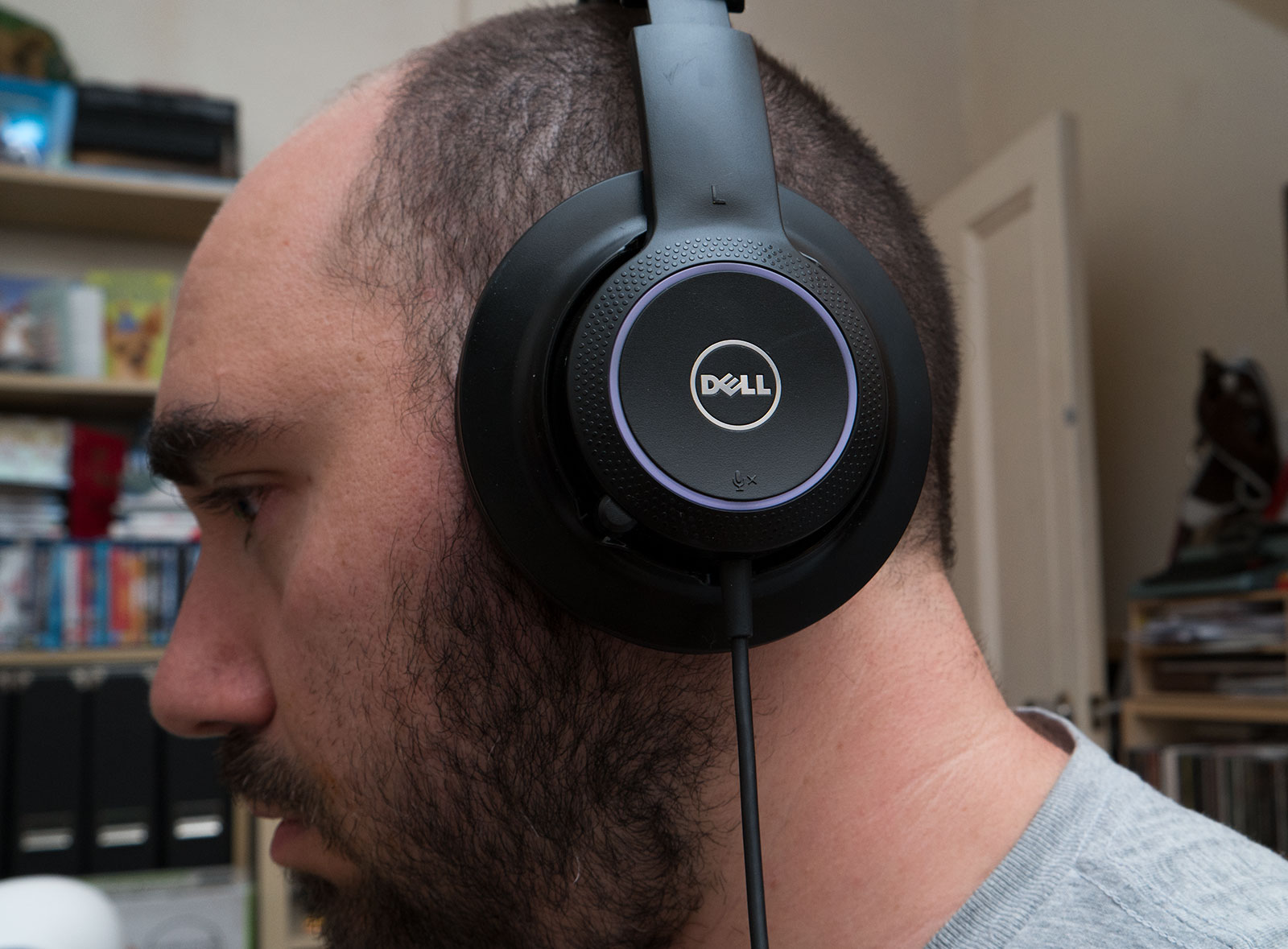 Dell ae2 online headset