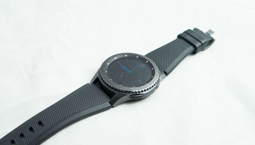 samsung gear s3 connect to phone