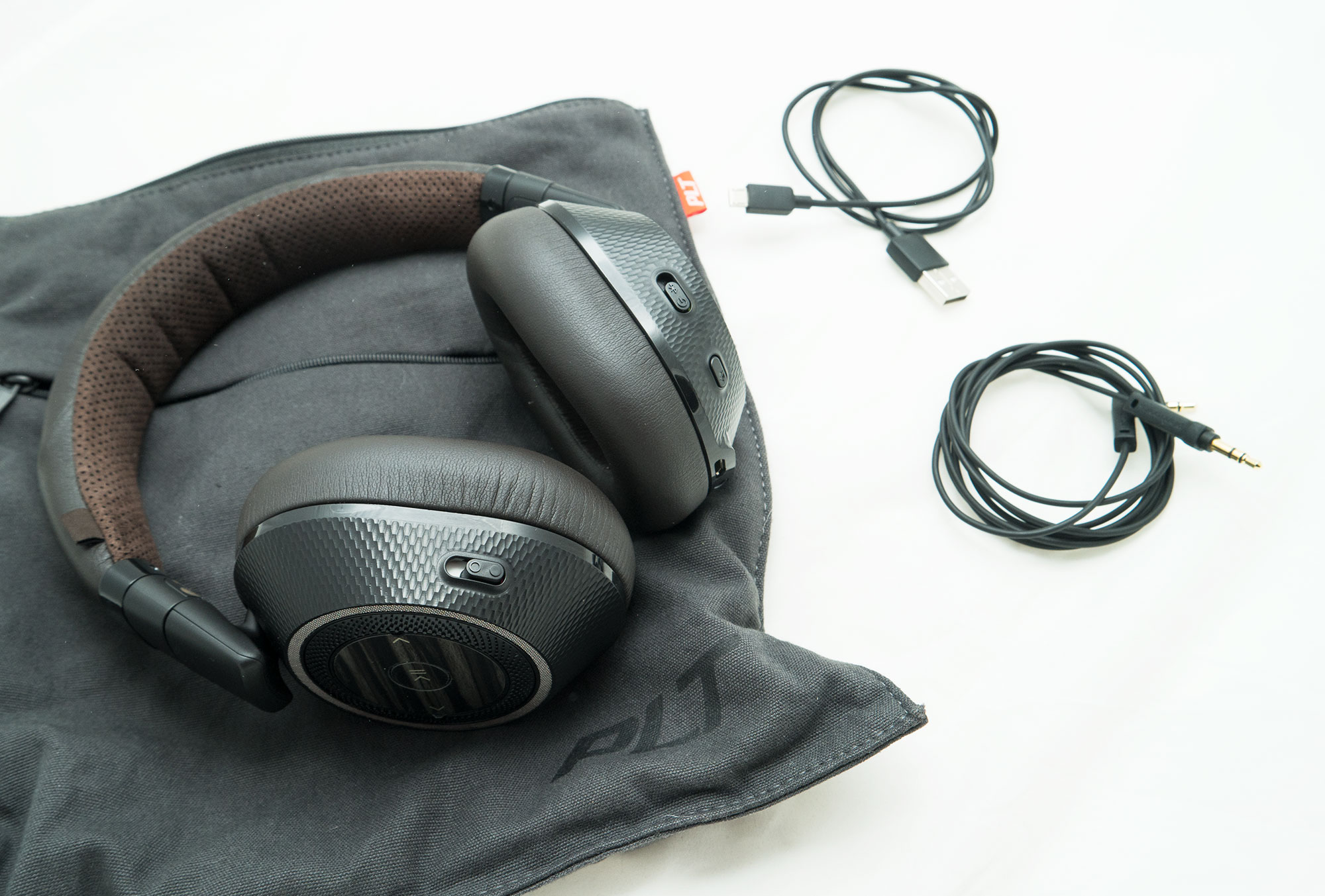 Review Plantronics BackBeat Pro 2 wireless headphones Pickr