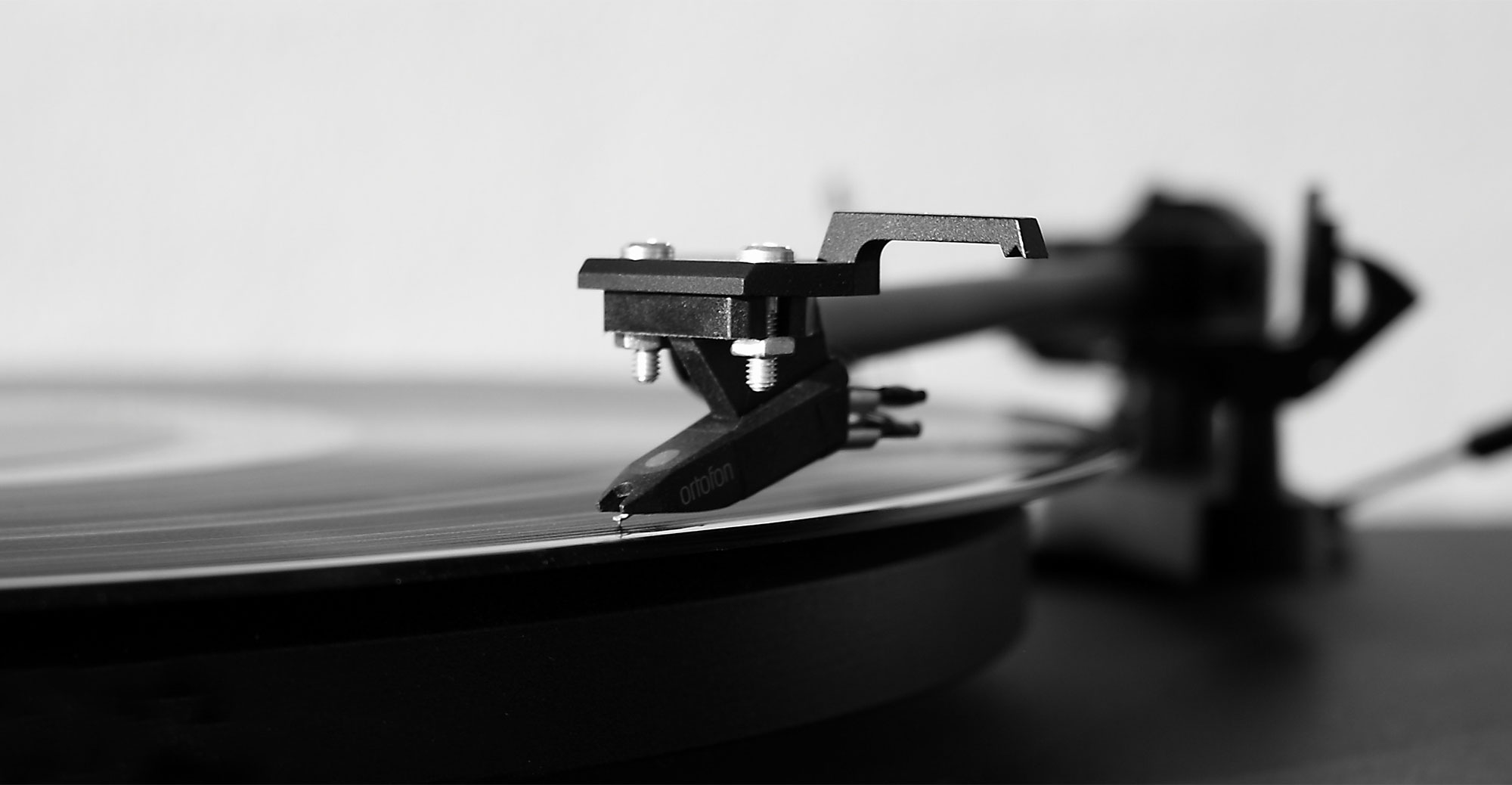 How can you share vinyl across home? – Pickr