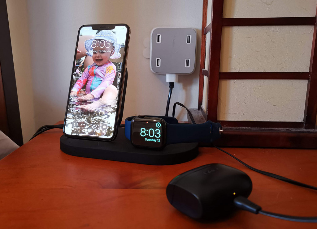 Belkin Boost Up Wireless Charging Dock for iPhone and Apple Watch
