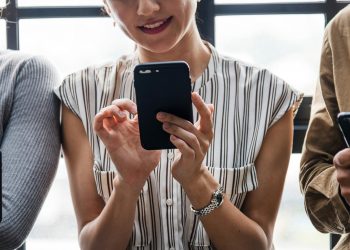 Telstra’s rewards program arrives, but is it worth it?