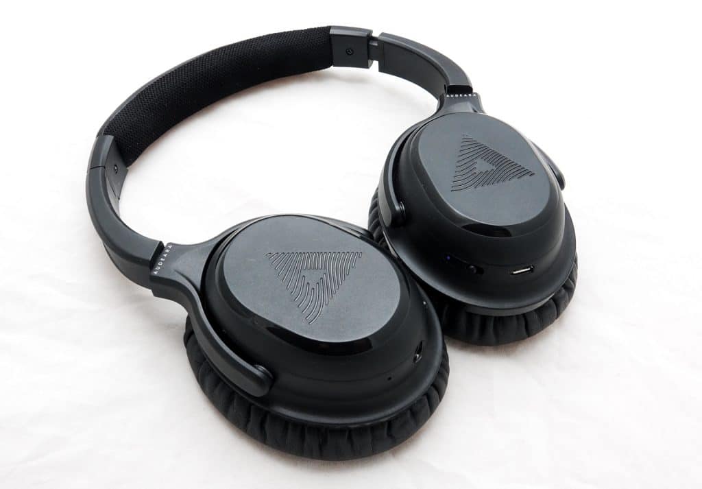 Audeara A-01 wireless noise cancelling headphones