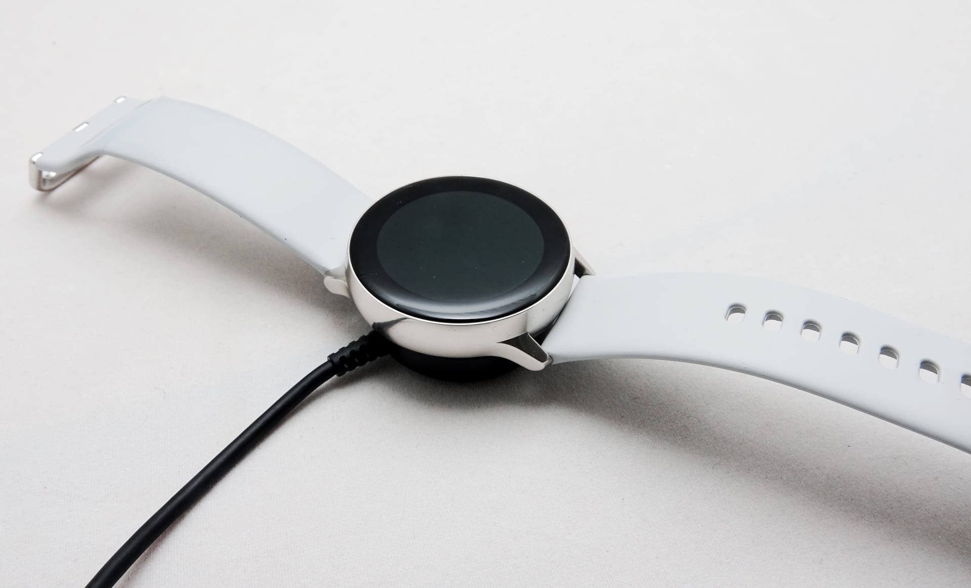 galaxy watch active charging