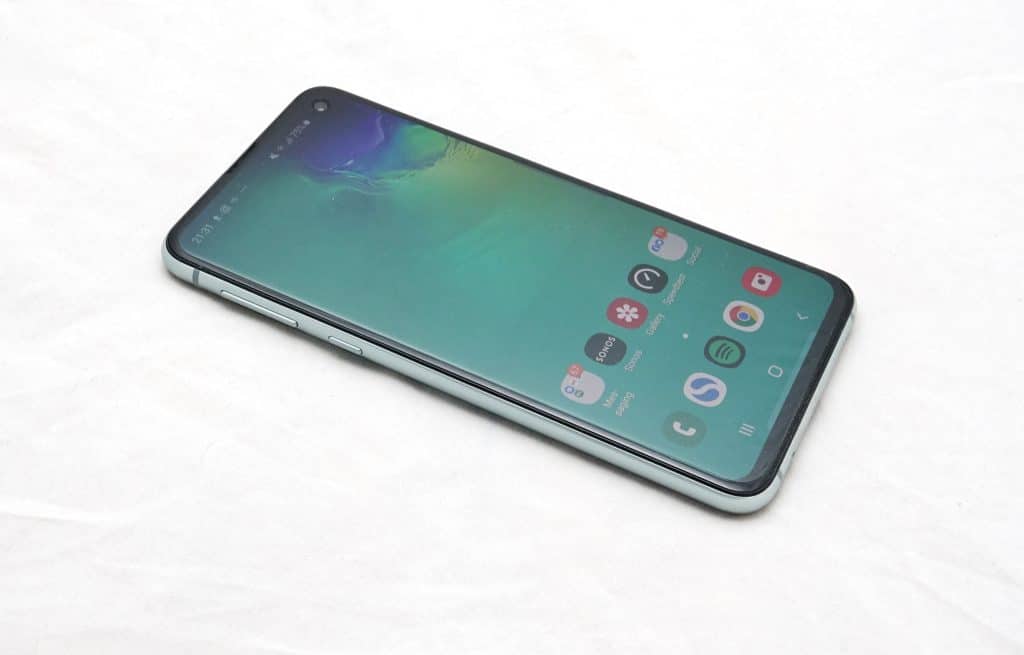 Samsung Galaxy S10e review