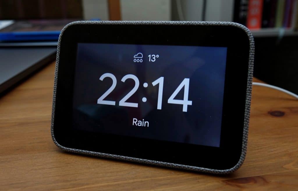 Lenovo Smart Clock reviewed