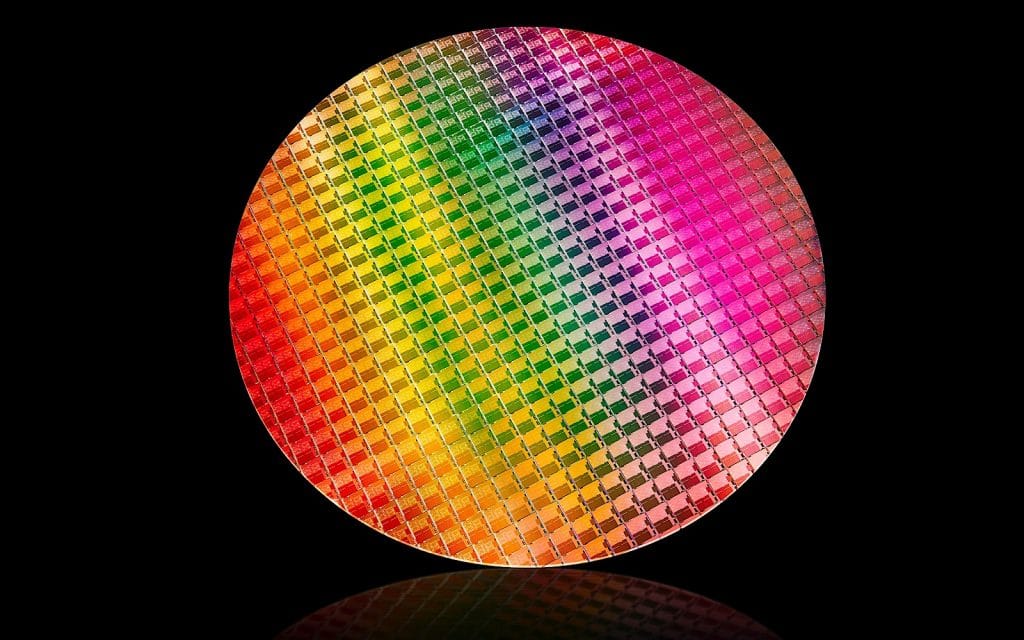 Intel tenth generation Core architecture wafer