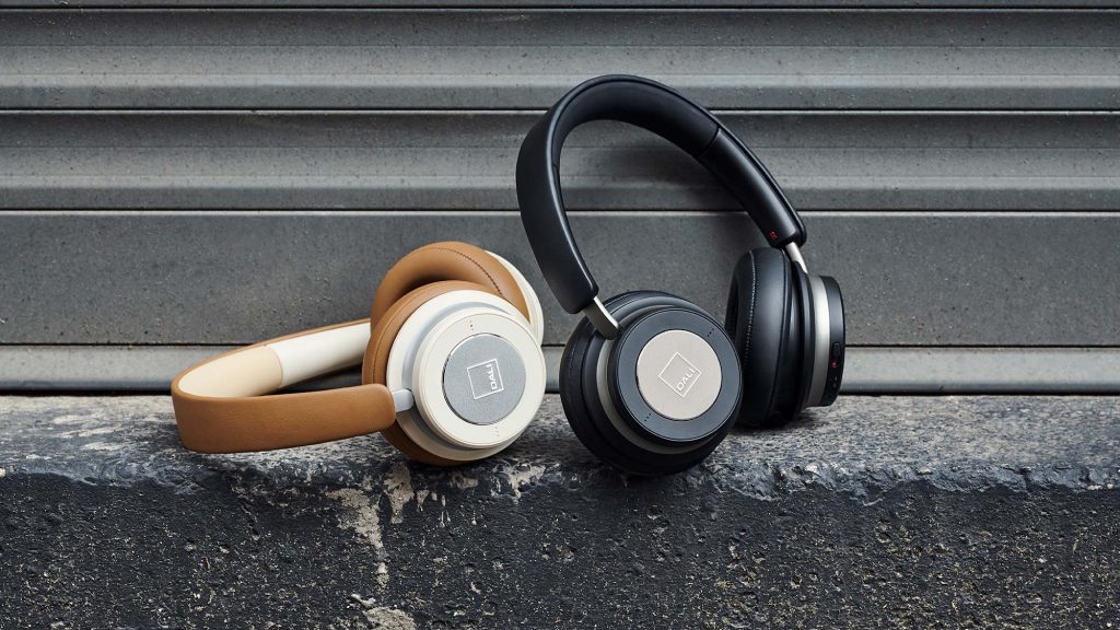 Dali iO-4 and iO-6 headphones