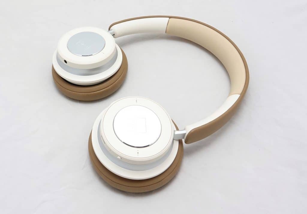 Dali iO-6 wireless noise cancelling headphones
