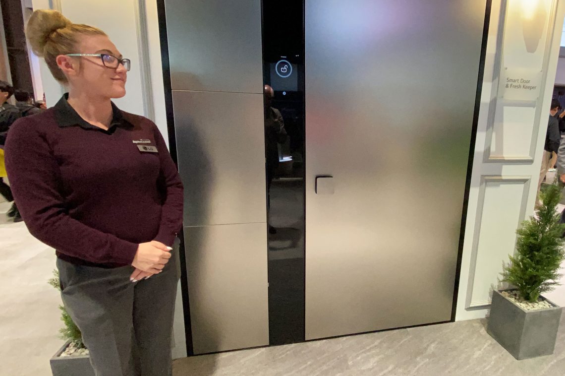We adore the LG Smart Door (and why your next home will want it) Pickr