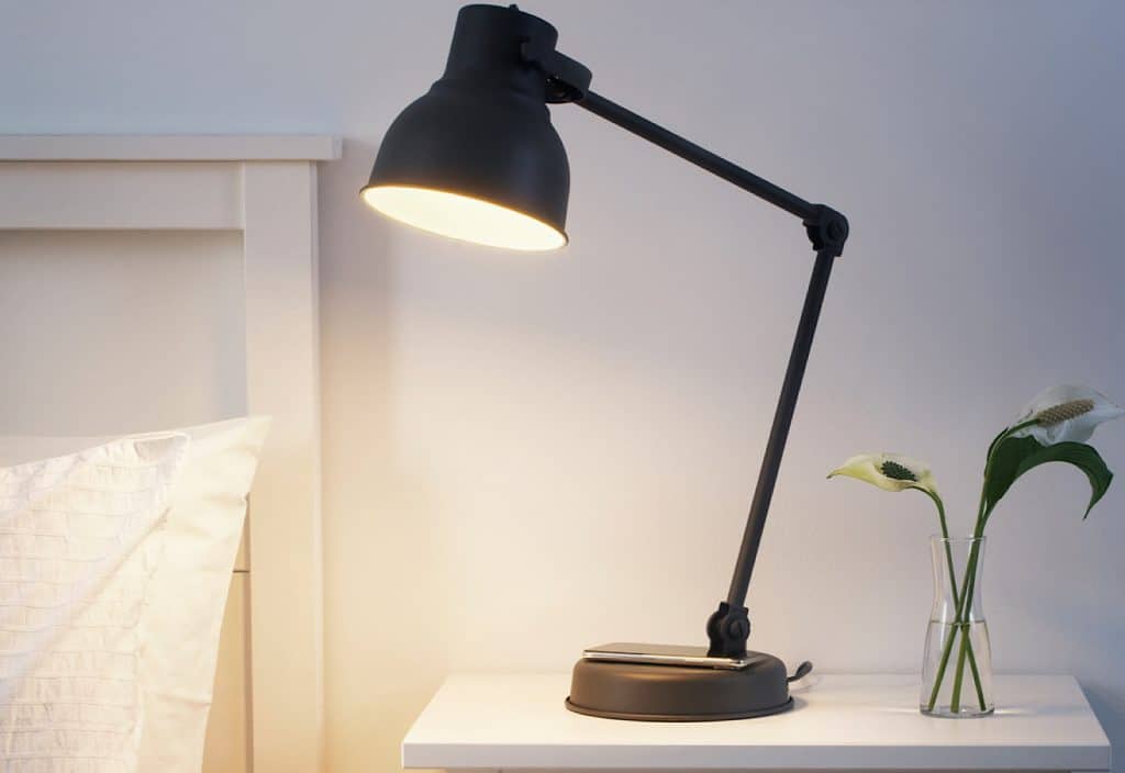 IKEA Hektar wireless charge lamp