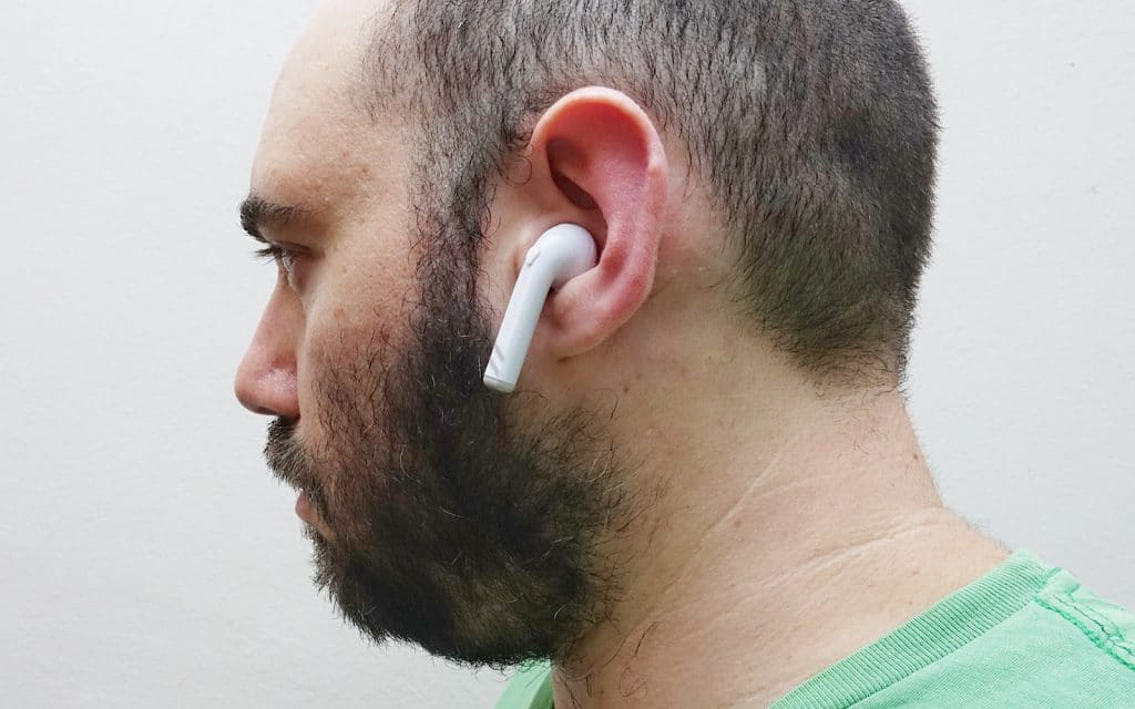 Cheap AirPods clones