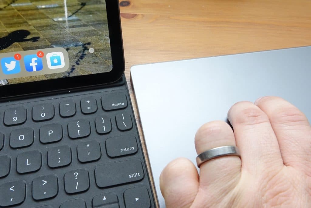 Using a Trackpad with the Apple iPad Pro for 2020