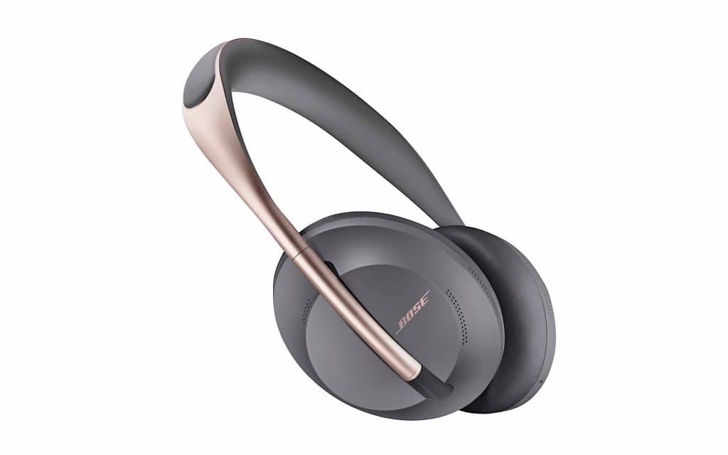 bose noise cancelling headphones 700 with premium charging case