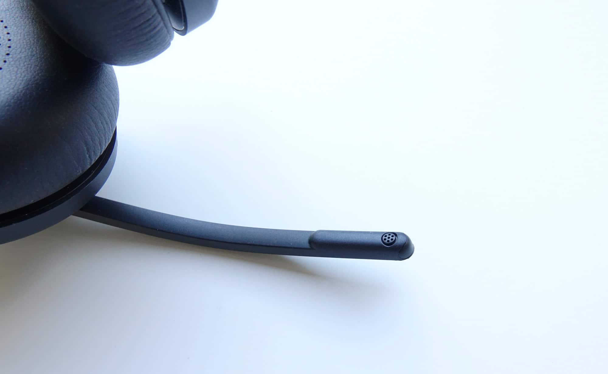 The microphone on the Jabra Evolve2 65 headset