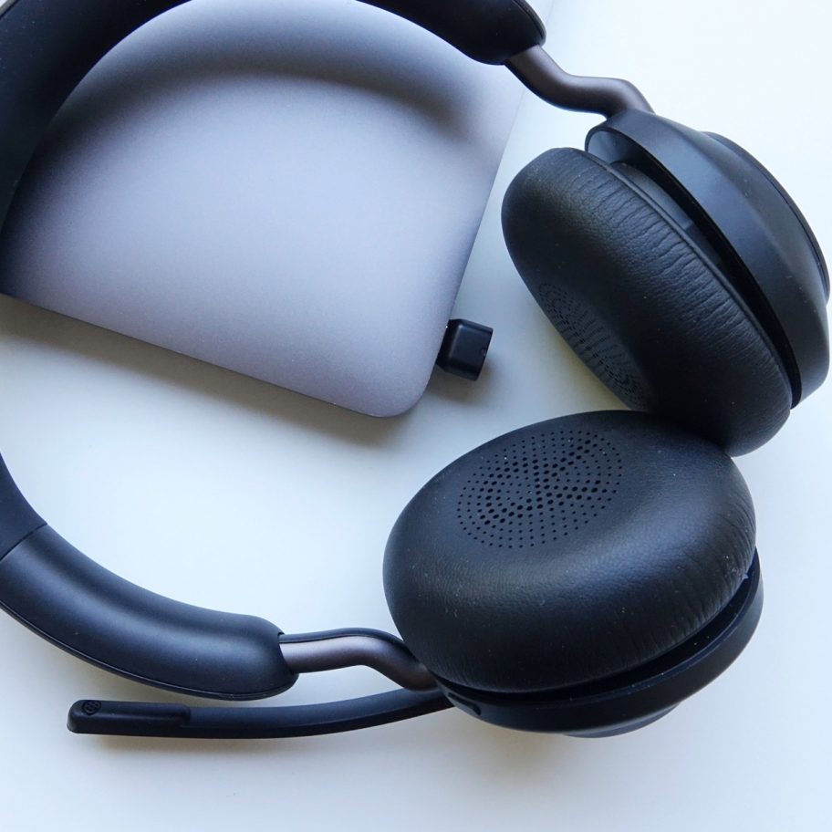 Review: Jabra Evolve2 65 Stereo wireless headphones – Pickr