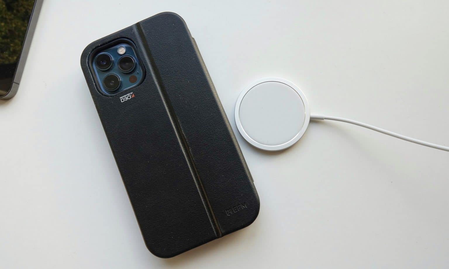 Does MagSafe work with phone cases not made with MagSafe in mind? Pickr