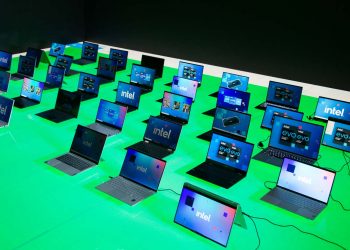 Intel makes gaming laptops smaller with ultraportable gear