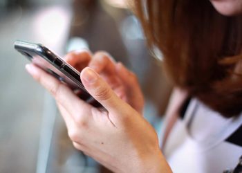 How chatbot scams work