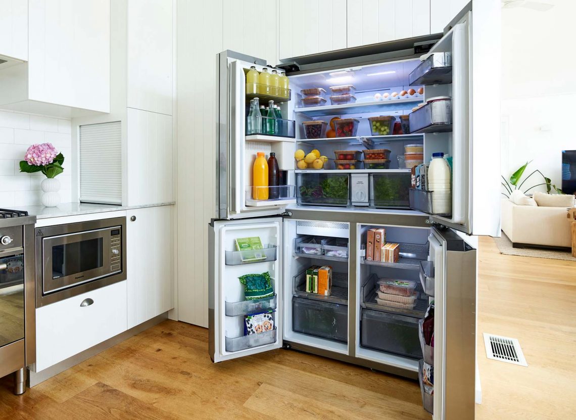 Samsung's next fridge is built for hygiene, entertaining – Pickr