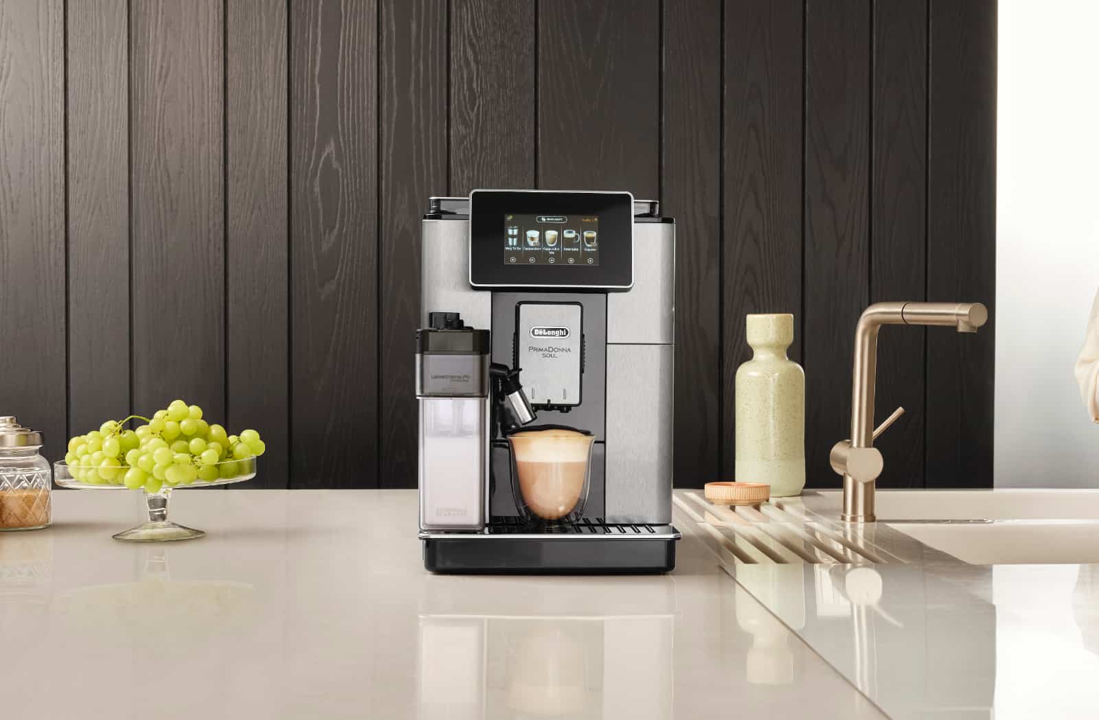 DeLonghi s PrimaDonna Soul gets your cuppa sorted over WiFi Pickr