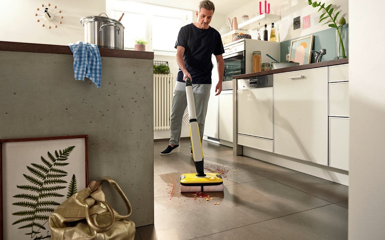 Karcher FC 7 cordless floor cleaner