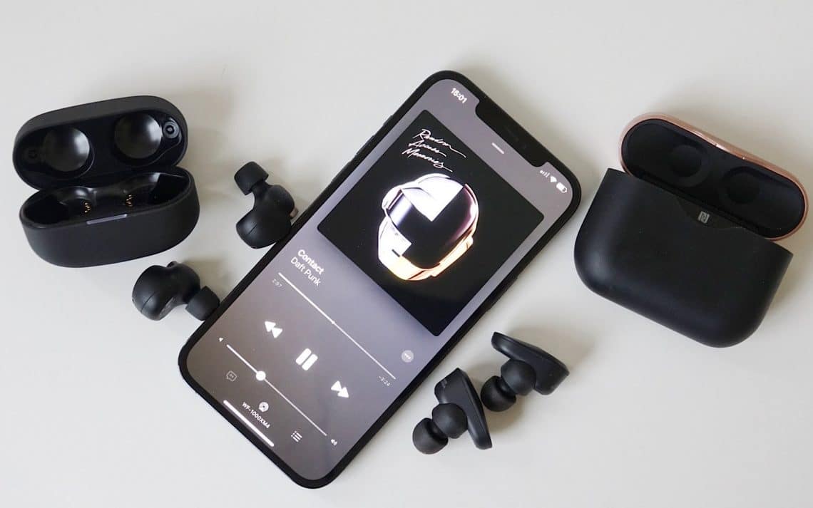Which is best: Sony WF-1000XM3 vs WF-1000XM4 â Pickr
