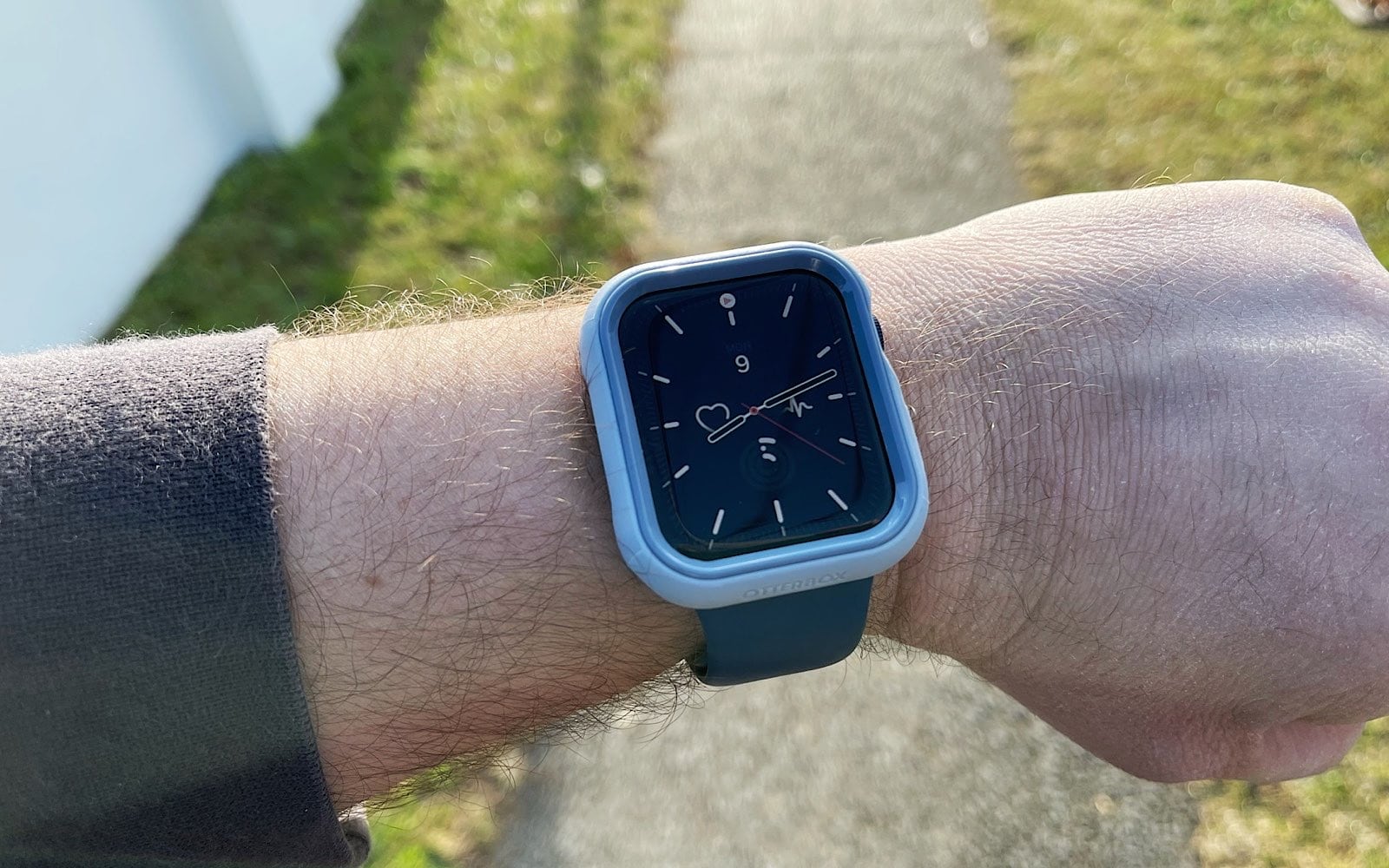 Otterbox Apple Watch Exo Edge case review Pickr