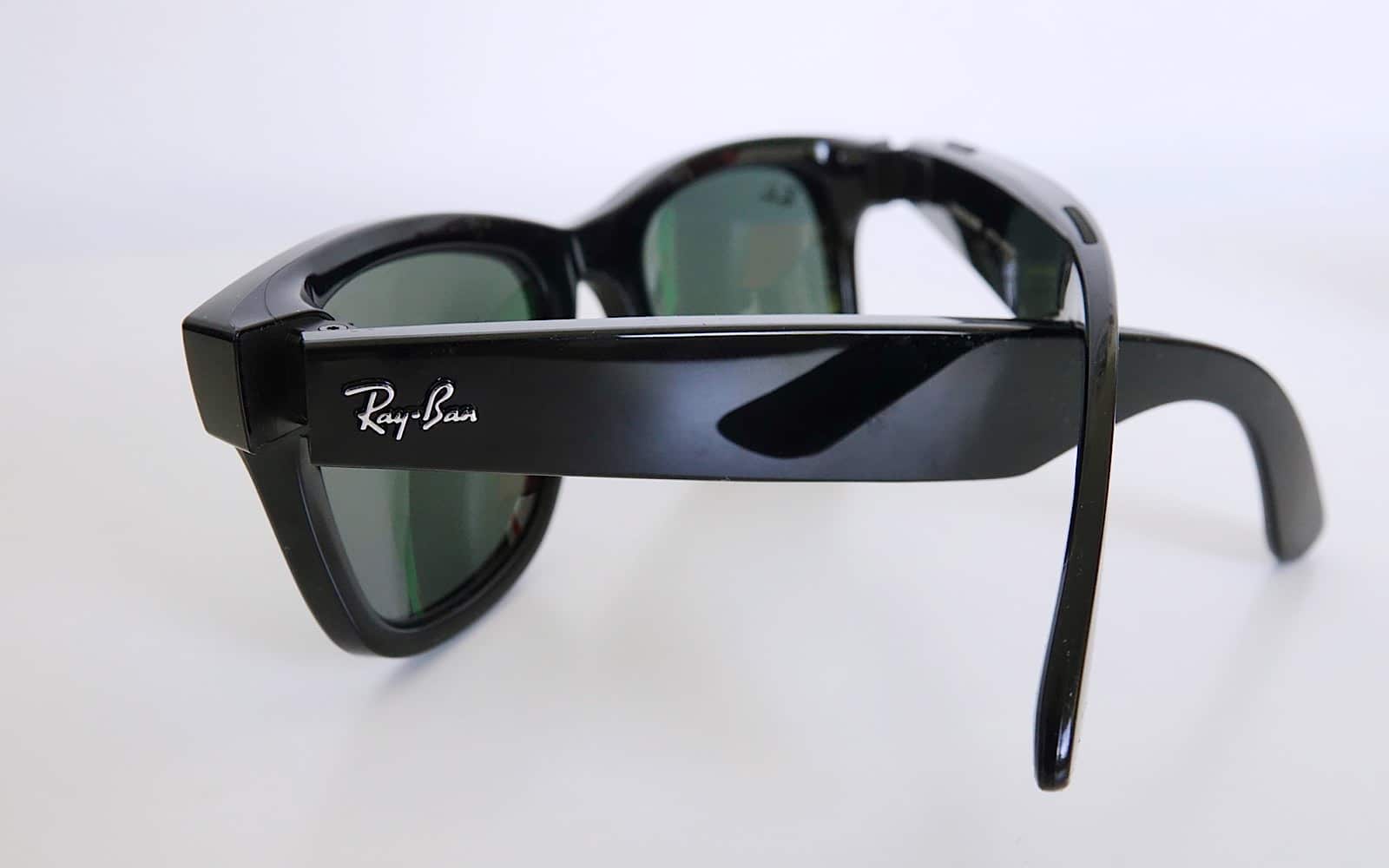 The "Ray-Ban" logo on the Facebook Ray-Ban Stories smartglasses tells you these are real glasses, not just a knock-off by another brand.