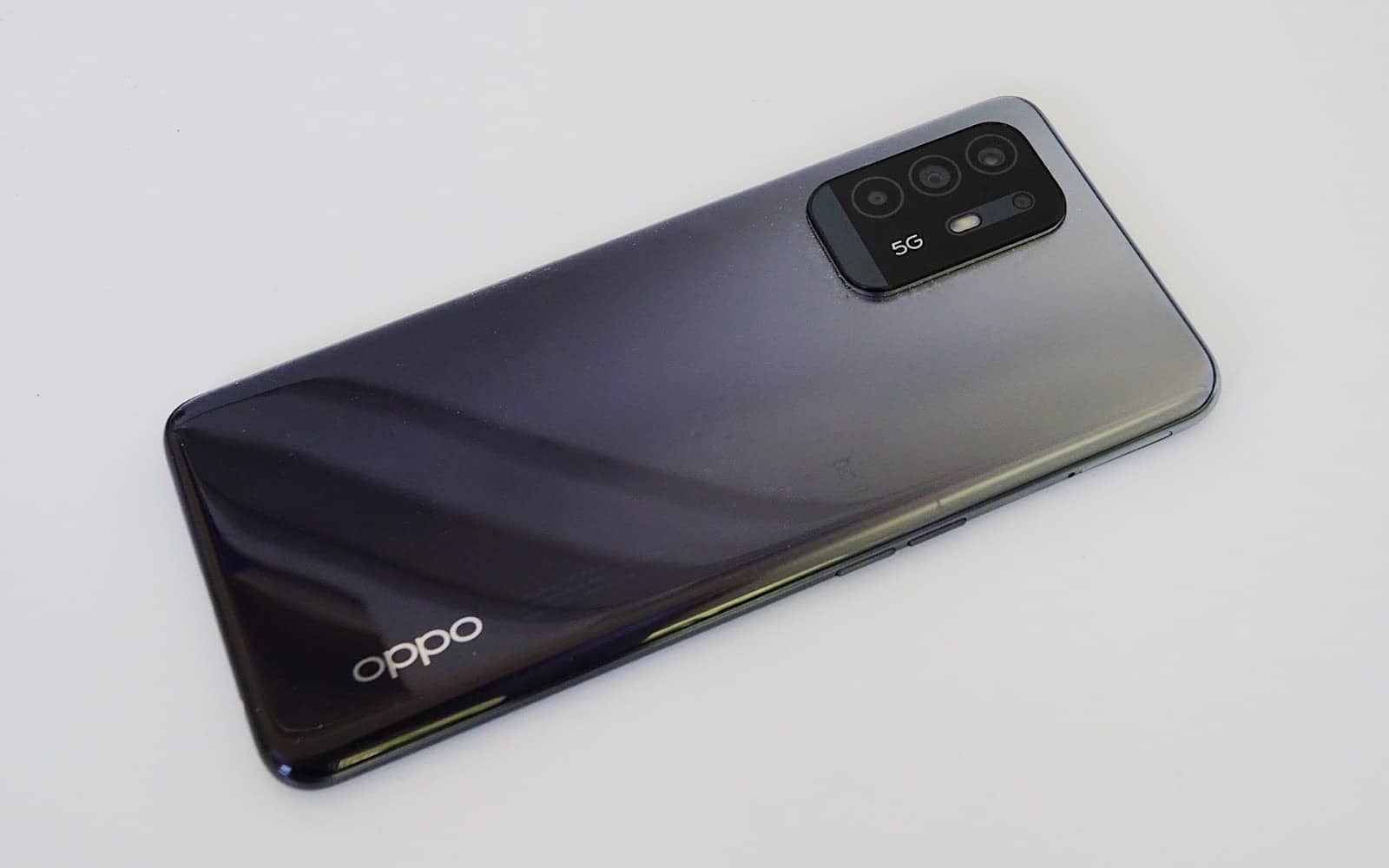 Central Chassis Oppo A94 5G Blue (Service Pack)