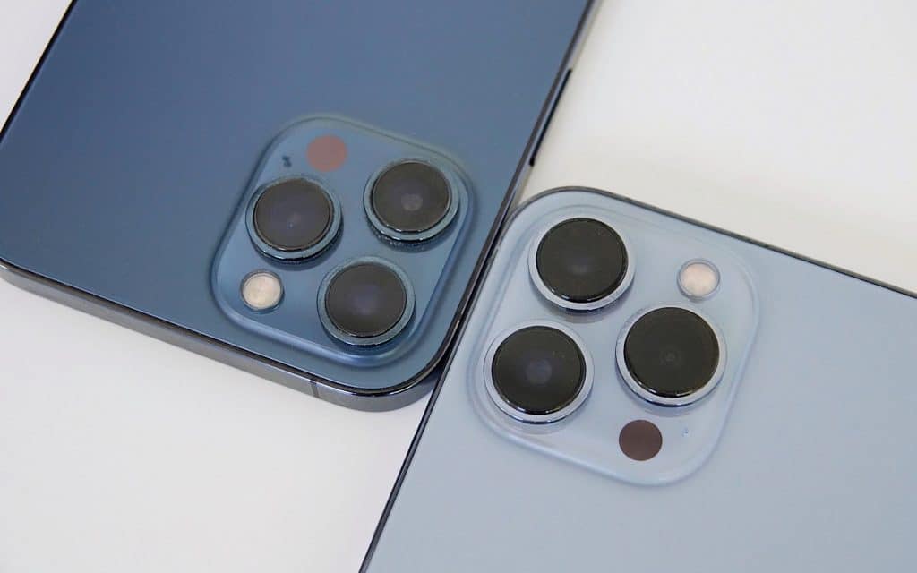 The different camera bumps: an iPhone 12 Pro Max (left) against an iPhone 13 Pro Max (right)