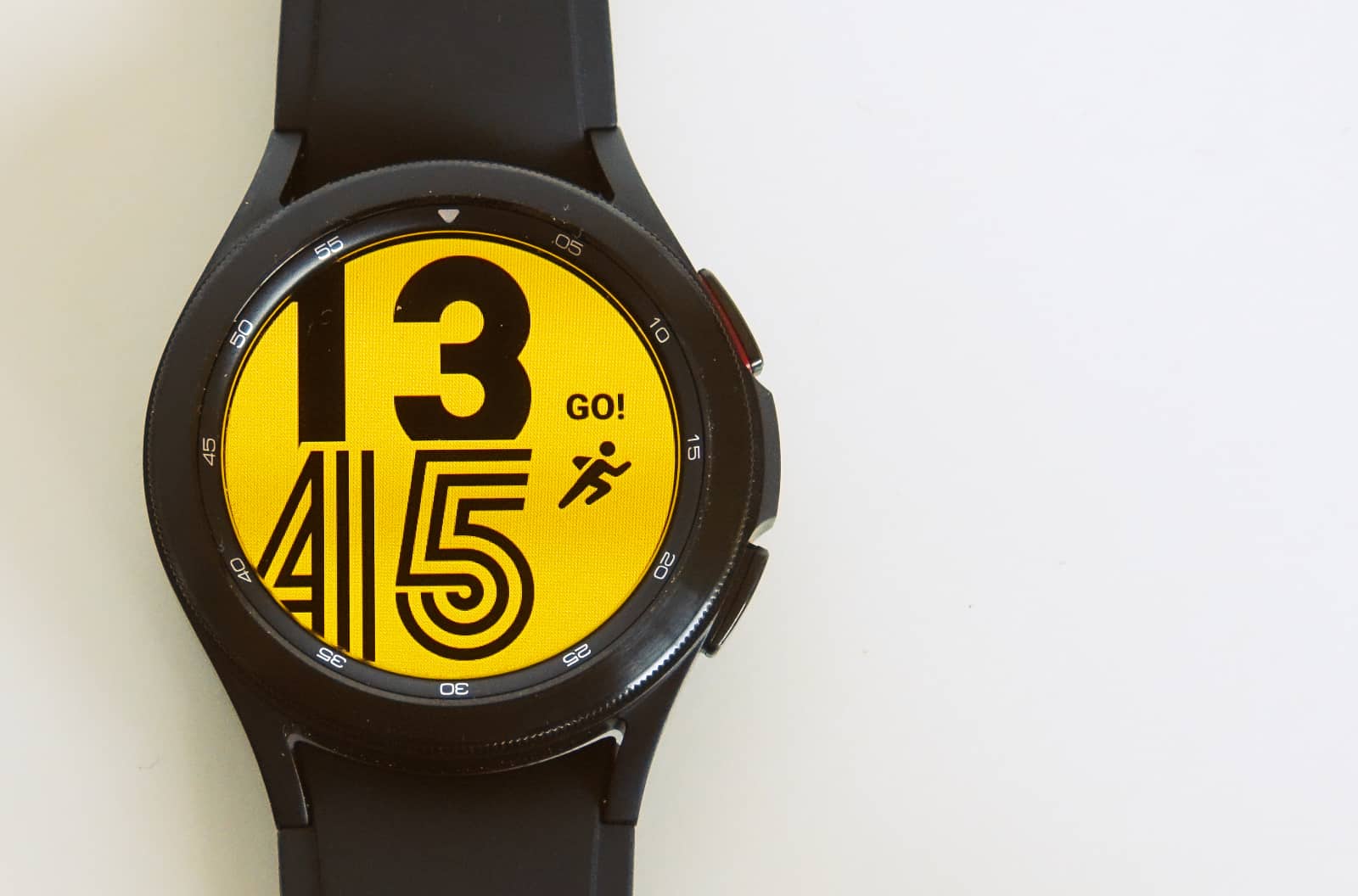 Samsung Galaxy Watch4 Classic Review