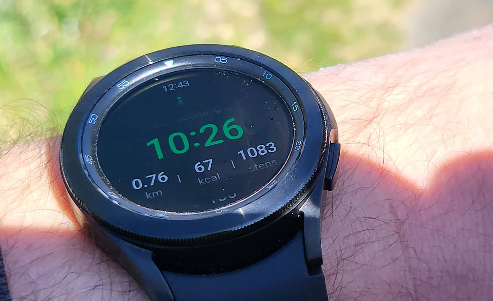 Samsung galaxy watch 42mm review online 2021