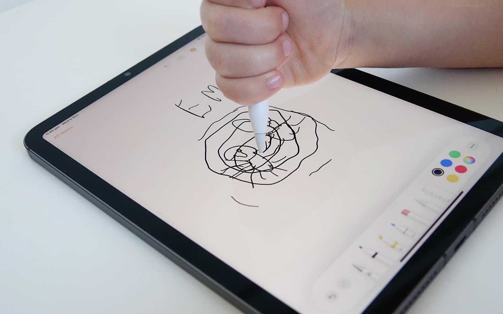 Drawing on the iPad Mini 2021 Review 