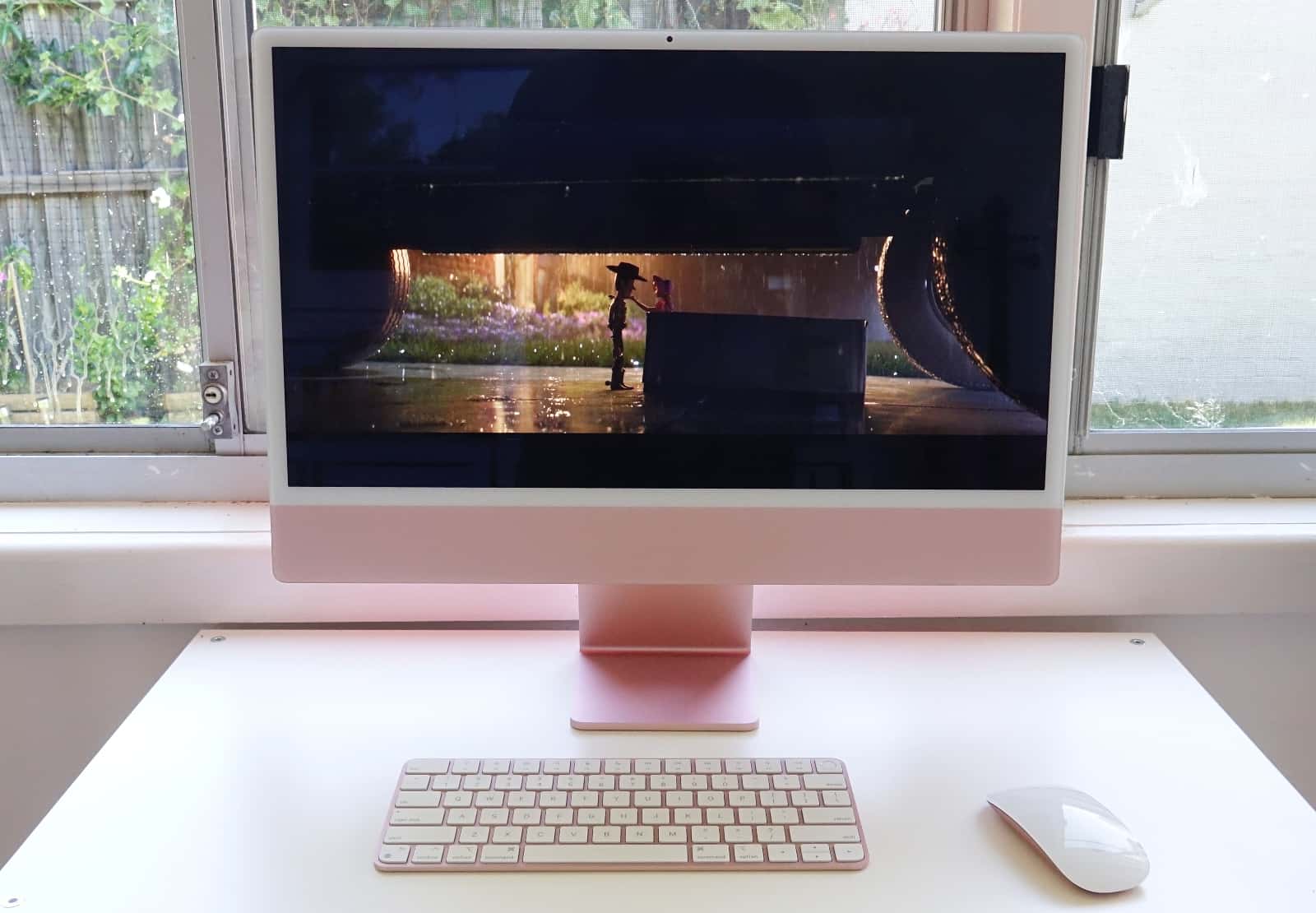2021 Apple iMac 24 review – 24) (M1 iMac Pickr