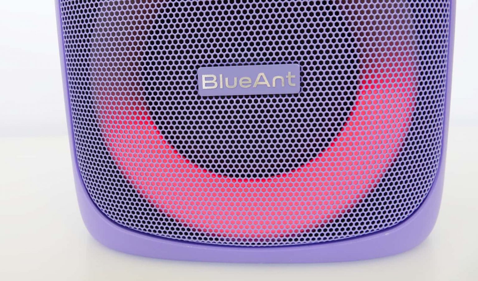 BlueAnt X4 wireless speaker review Pickr