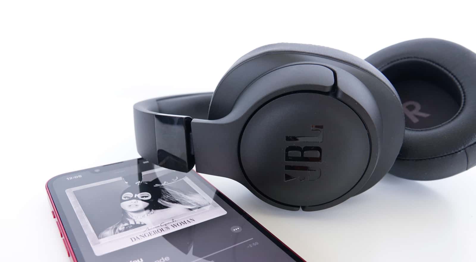 JBL TUNE 760NC Wireless Over-Ear ANC Headphones with Built-in Microphone