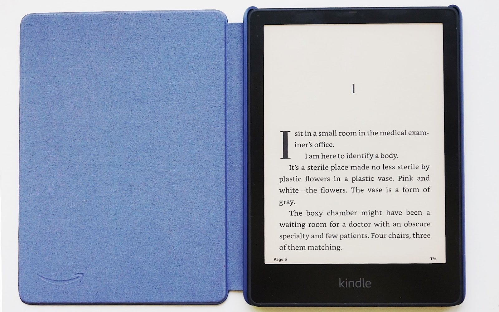 Amazon Kindle Paperwhite Signature Edition in a case