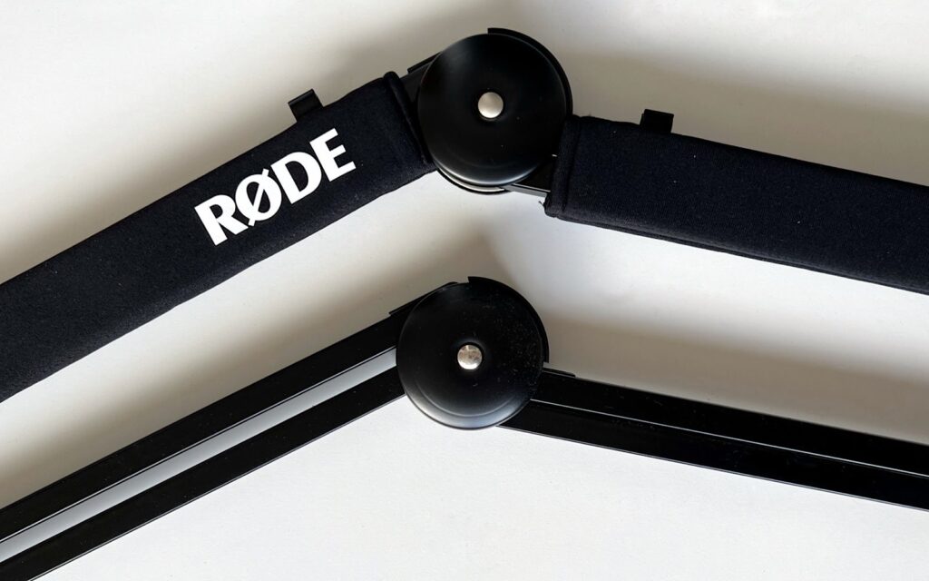 The new Rode PSA1+ compared to the PSA1 - Microphone arms at ten paces