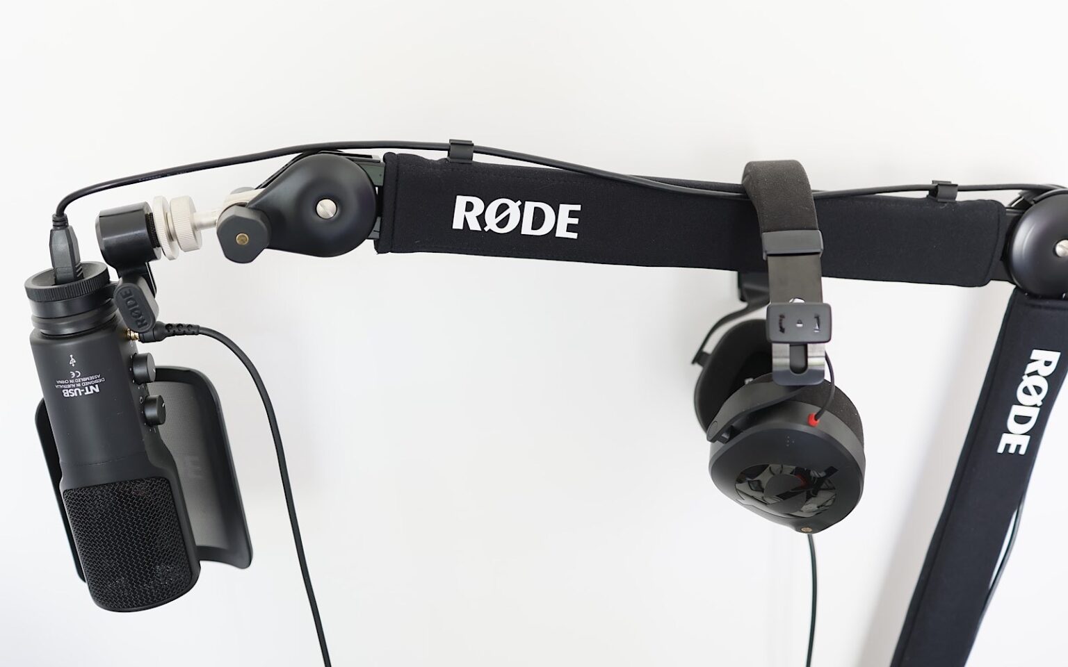 Rode PSA1+ review (Rode PSA1+ microphone stand) Pickr