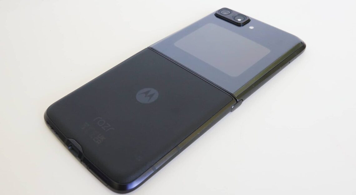 Ricambi Motorola Razr 2022 (XT2251) Qualità Top Ricambi Motorola Razr 2022 (XT2251) Qualità Top