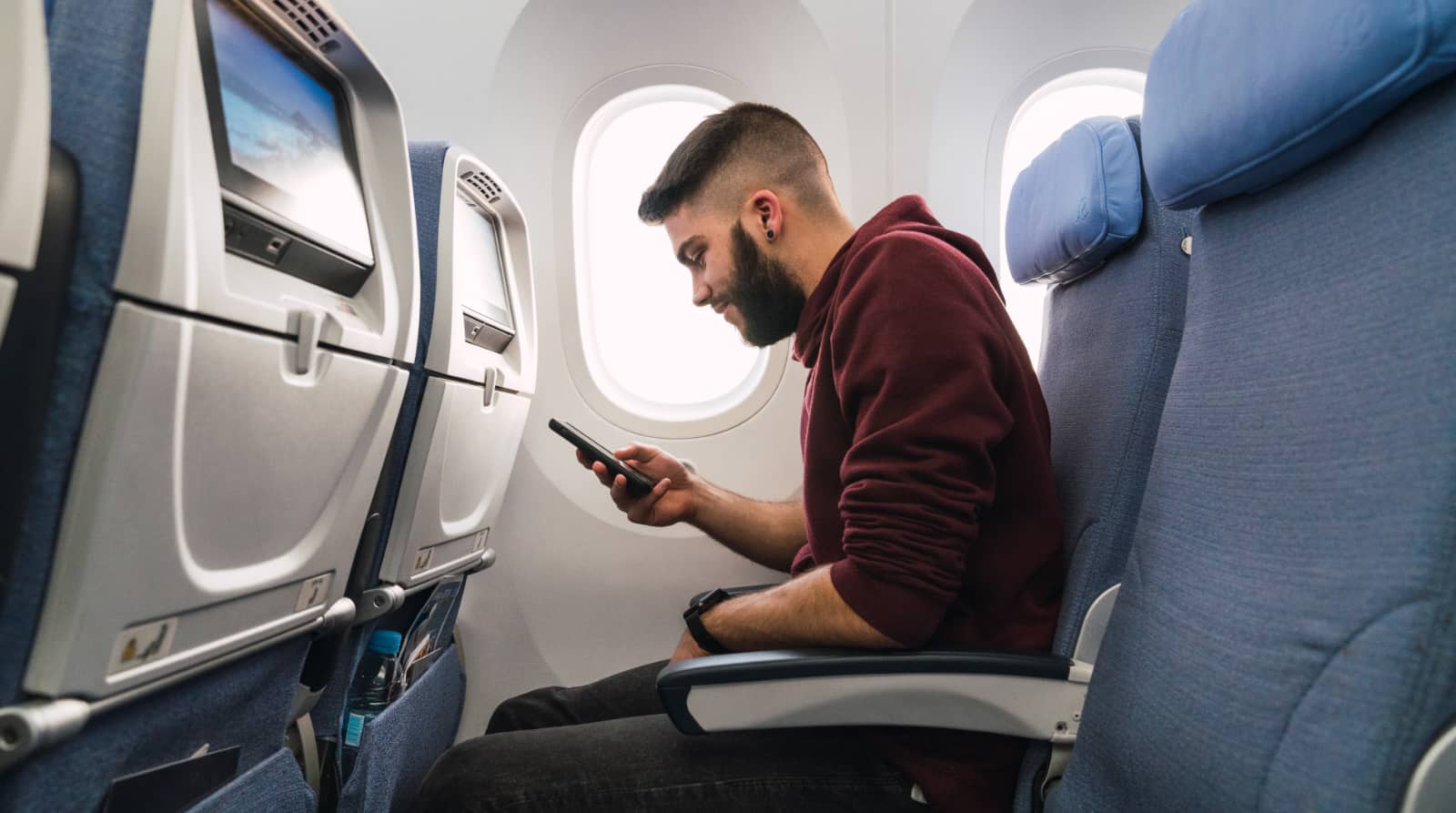 Vodafone launches in-flight roaming for $5 a day – Pickr