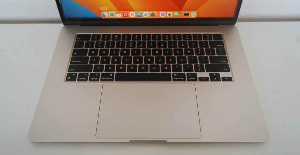 Apple MacBook Air 15 inch review – Pickr