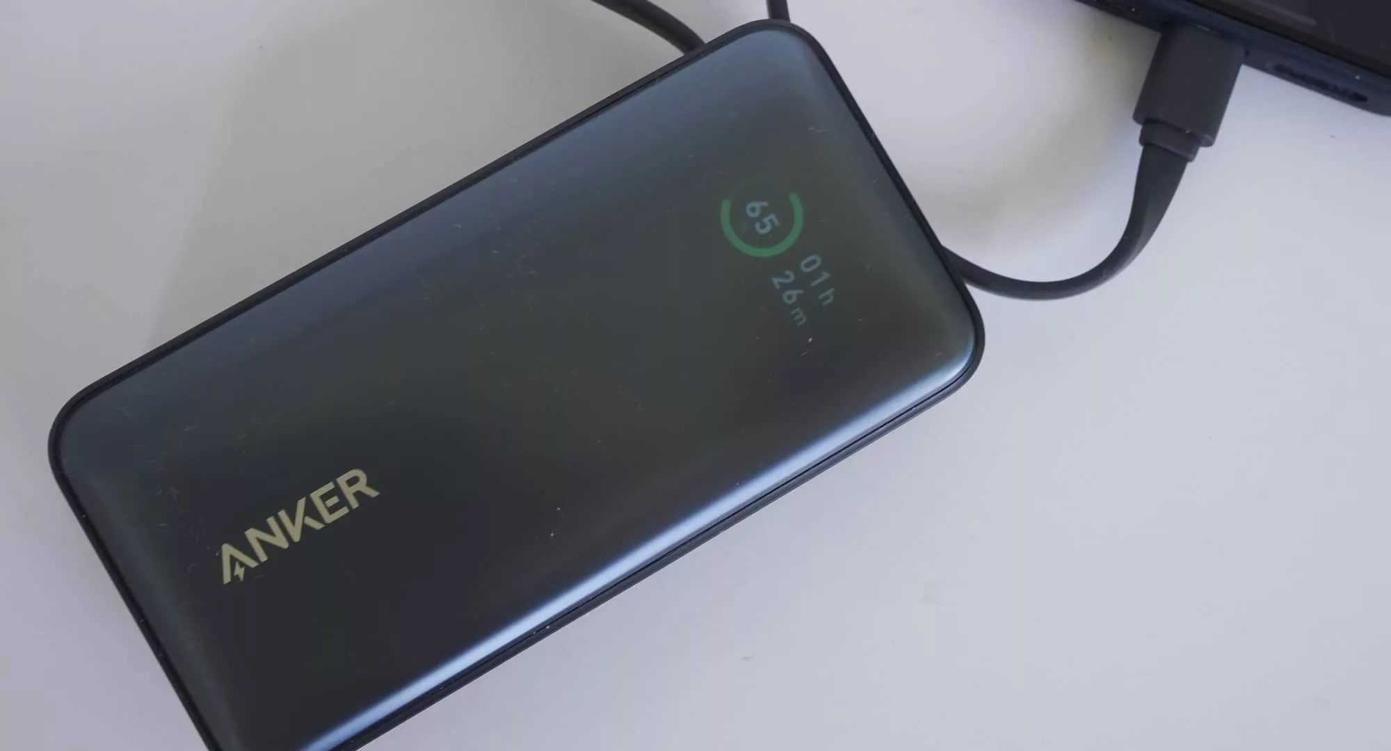 Tech Review: The Anker 5,000 mAh USB-C Nano Power Bank is small but mighty  - The AU Review